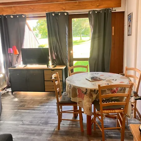 Appartement Aux Pieds Des Pistes Métabief Exterior photo